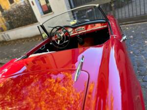 Afbeelding 10/18 van Alfa Romeo Giulietta Spider (1961)