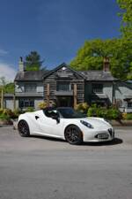 Image 15/50 of Alfa Romeo 4C Spider (2017)