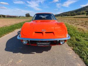 Bild 15/24 von Opel GT 1900 (1972)