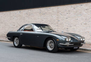 Image 2/30 of Lamborghini 400 GT (2+2) (1967)
