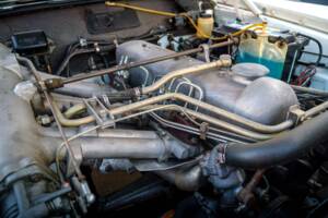 Image 15/24 de Mercedes-Benz 220 SE b (1963)