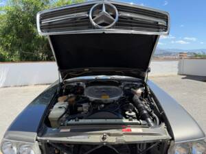 Imagen 10/12 de Mercedes-Benz 560 SL (1988)