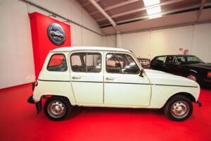 Bild 6/14 von Renault R 4 GTL (1985)