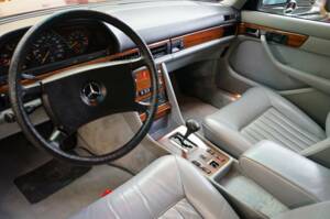 Immagine 31/42 di Mercedes-Benz 500 SEL (1982)