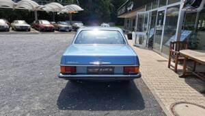 Immagine 2/18 di Mercedes-Benz 280 C (1973)