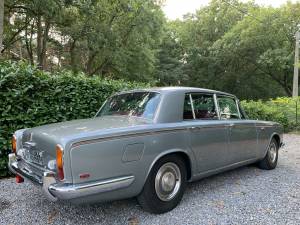 Immagine 2/17 di Rolls-Royce Silver Shadow I (1969)