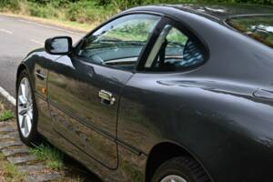 Image 24/50 de Aston Martin DB 7 Vantage (2002)