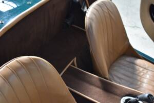 Image 15/39 of Hawk Cobra 289 (1968)