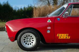 Bild 27/50 von Alfa Romeo 2000 GT Veloce (1973)