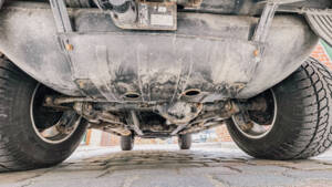 Bild 32/75 von Mercedes-Benz 300 GE (lang) (1990)