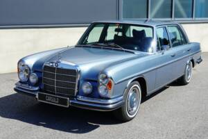 Bild 27/50 von Mercedes-Benz 300 SEL 6.3 (1972)