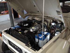 Afbeelding 5/31 van Toyota Land Cruiser BJ 43 (1979)