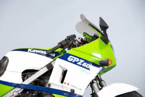 Image 36/36 of Kawasaki GPZ 600 R (1985)