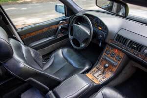 Image 7/59 of Mercedes-Benz 600 SEL (1992)
