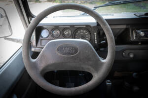 Bild 84/98 von Land Rover Defender 110 Td5 (1999)