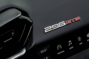 Imagen 65/79 de Ferrari 296 GTB (2022)