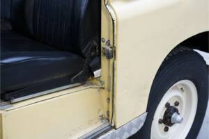 Image 18/50 of Land Rover 88 Lightweight (1973)