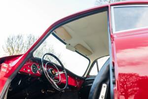 Image 37/50 de Porsche 356 B 1600 Super 90 (1960)