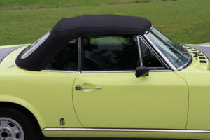 Image 26/50 of FIAT 124 Spider CS1 (1975)
