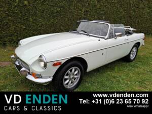 Image 1/33 de MG MGB (1978)