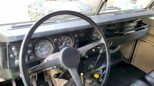 Bild 20/39 von Land Rover 88 (1981)