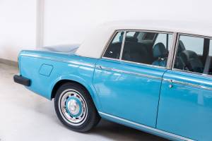 Image 34/40 de Rolls-Royce Silver Shadow II (1977)