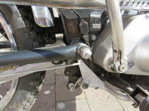 Bild 27/46 von Suzuki TC 120 (1970)