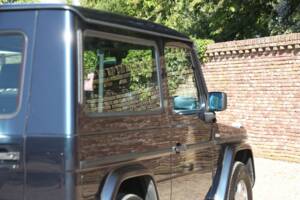 Immagine 44/50 di Mercedes-Benz G 320 (SWB) (1996)