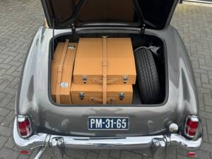 Image 21/24 de Mercedes-Benz 190 SL (1961)