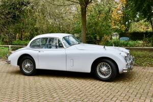 Immagine 8/13 di Jaguar XK 150 3.4 S FHC (1958)