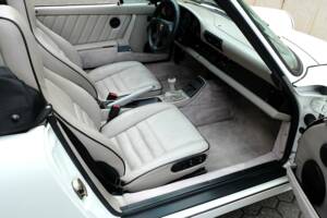 Afbeelding 24/59 van Porsche 911 Carrera 2 (1991)