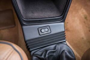 Image 67/89 of Saab 900 Turbo S 16V (1993)