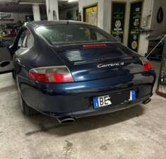 Image 7/12 of Porsche 911 Carrera 4 (1998)