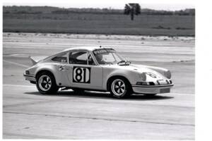 Obraz 28/34 pojazdu Porsche 911 RSR 2.8 (1973)