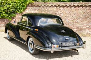 Image 7/50 of Mercedes-Benz 300 S (1953)