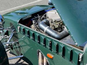 Image 70/134 of Lotus Seven (2000)