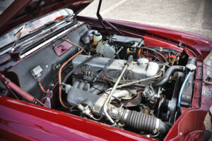 Immagine 17/71 di Mercedes-Benz 220 SE b (1961)