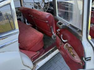 Afbeelding 31/50 van Mercedes-Benz 300 c (1956)