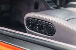 Imagen 27/37 de Porsche 911 Carrera (1995)