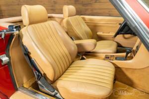 Bild 6/19 von Mercedes-Benz 560 SL (1988)