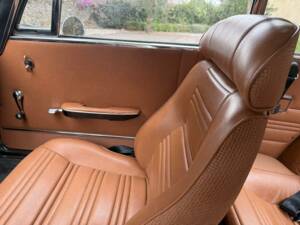 Image 53/53 of Alfa Romeo 1750 GT Veloce (1971)