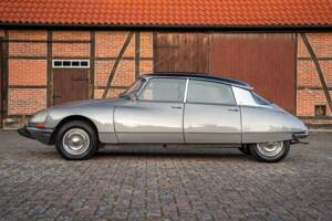 Image 12/44 of Citroën DS 21 (1968)