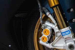 Image 19/46 de Yamaha YZF-R1 (2006)