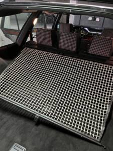 Afbeelding 36/74 van Mercedes-Benz 220 TE (1993)