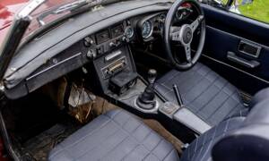 Obraz 4/48 pojazdu MG MGB (1973)