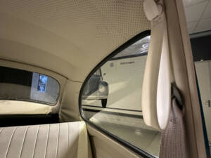 Image 18/20 of Volkswagen Beetle 1200 A (1964)