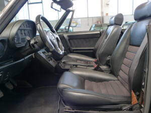 Imagen 22/34 de Alfa Romeo 2.0 Spider (1992)