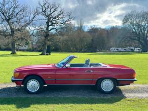 Image 8/50 de Mercedes-Benz 300 SL (1988)