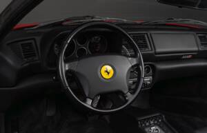 Image 31/37 of Ferrari F 355 F1 GTS (1997)
