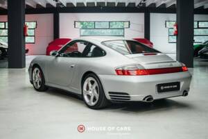 Bild 9/23 von Porsche 911 Carrera 4S (2005)